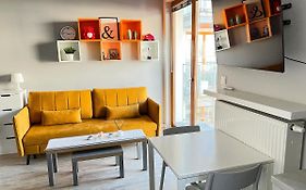 Nowoczesny Apartament - Blisko Centrum